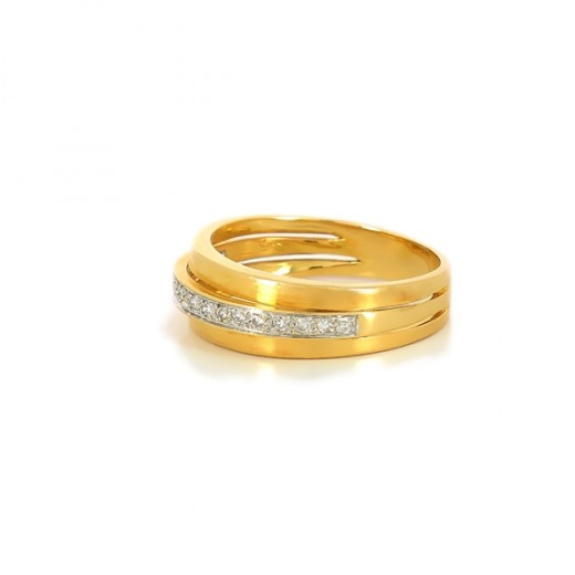 Bague en or jaune 18k et diamants