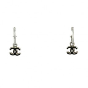 Boucles d'oreilles Chanel...