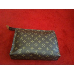 Trousse Louis Vuitton