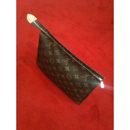Trousse Louis Vuitton