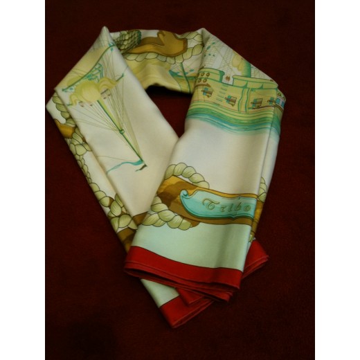 Carré Hermès Tribord en soie