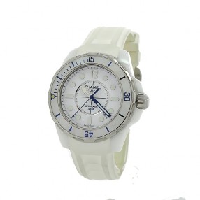 Montre Chanel J12 Marine...