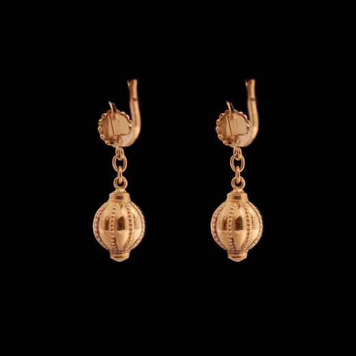 Boucles d'oreilles anciennes en or