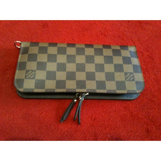 Portefeuille Louis Vuitton " Insolite"