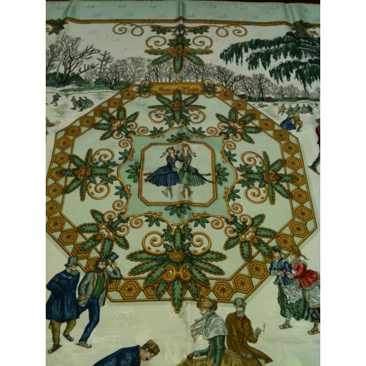 Carré Hermes Damassé " Joies d' Hiver "