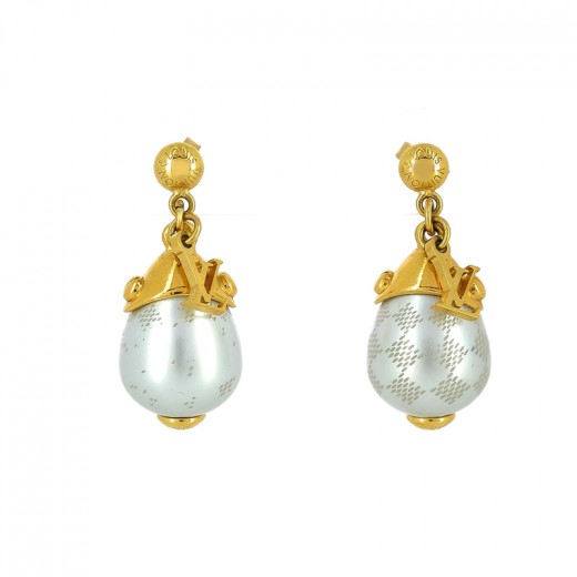 Boucles d'oreille Créoles LOUIS VUITTON Monogram en or jaune et perl