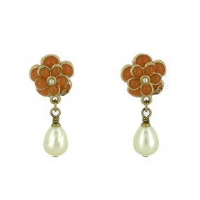 Boucles d'oreilles Chanel...