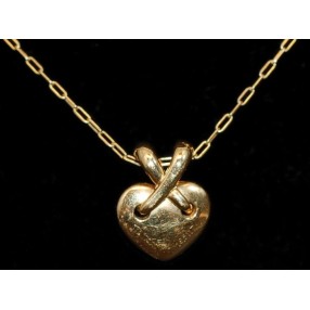 Pendentif et sa chaÃ®ne CHAUMET