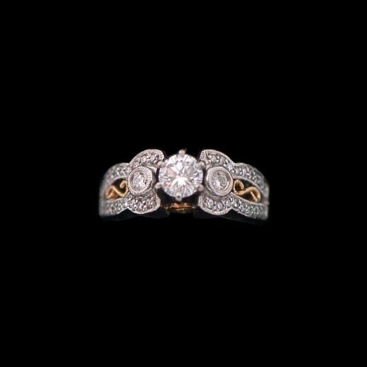Bague moderne deux ors et diamants
