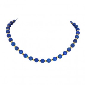 Collier de perles de lapis...