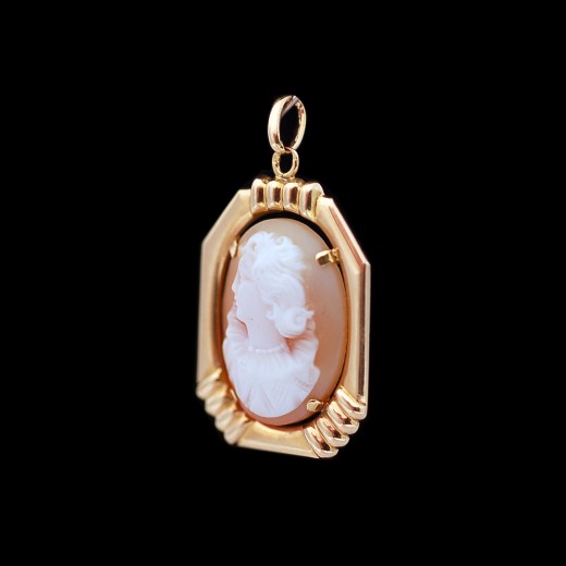 Pendentif Camée En Coquillage Sur Plaqué Or - Bijou Vintage, Bon état - Occasion
