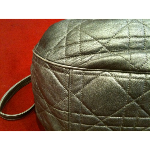 Sac Dior porté épaule