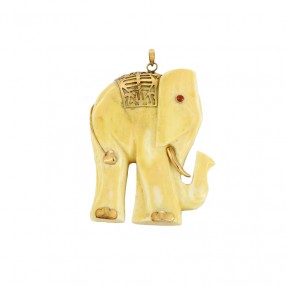 Pendentif Eléphant en Or...