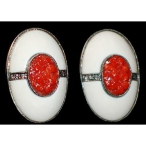 Boucles d'oreilles ivoire corail et diamants