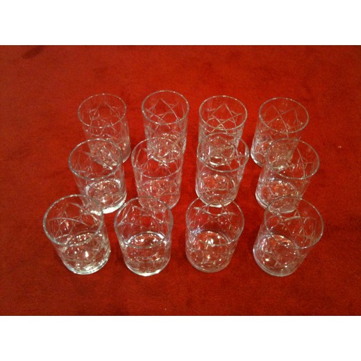 Service de douze verres à whysky " Baccarat"