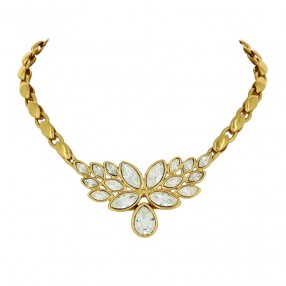 Collier Yves Saint Laurent...