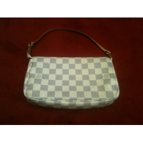 Pochette Accéssoire Louis Vuitton