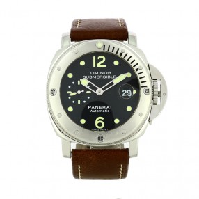 Panerai Luminor Submersible...