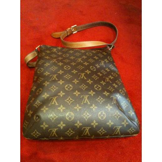 Sac Louis Vuitton " Musette "