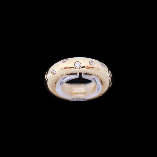 Bague moderne jonc diamants