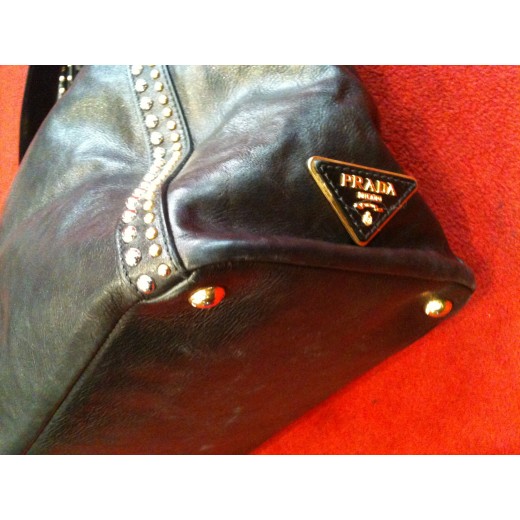 Sac  Prada "Fourre-tout" en cuir noir 