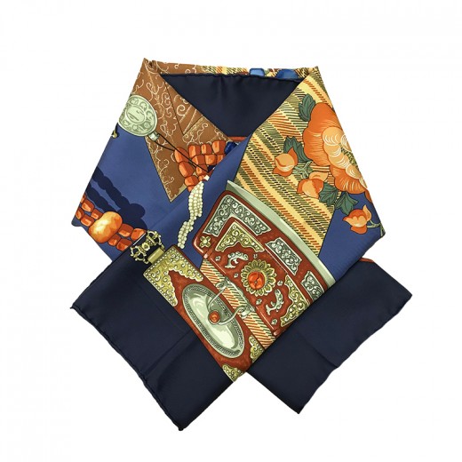 Carré Hermès 90x90 Soie - Thème Tibet II - Motif Losange Couleurs Pastel - Neuf Avec étiquettes