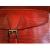 Sac Louis Vuitton en cuir épi rouge