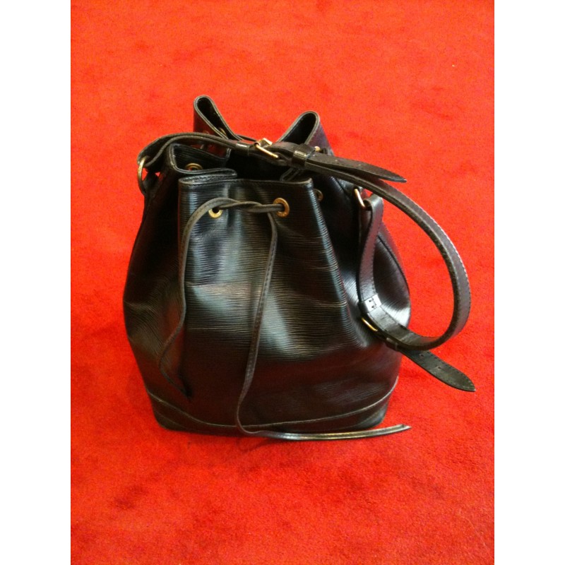 sac a main louis vuitton noe gm en cuir epi noir