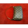 Pochette Louis Vuitton monogram