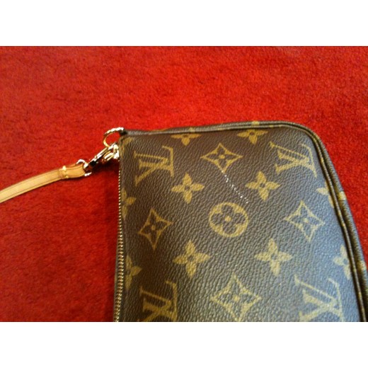 Pochette Louis Vuitton monogram 