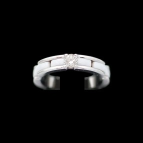 Bague Chanel " Ultra " Céramique blanche et diamant