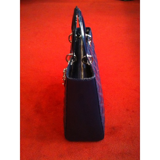 Sac Dior " Lady Dior " Grand modèle