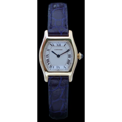 Montre Cartier " Tortue " en or