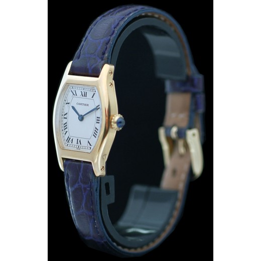 Montre Cartier " Tortue " en or