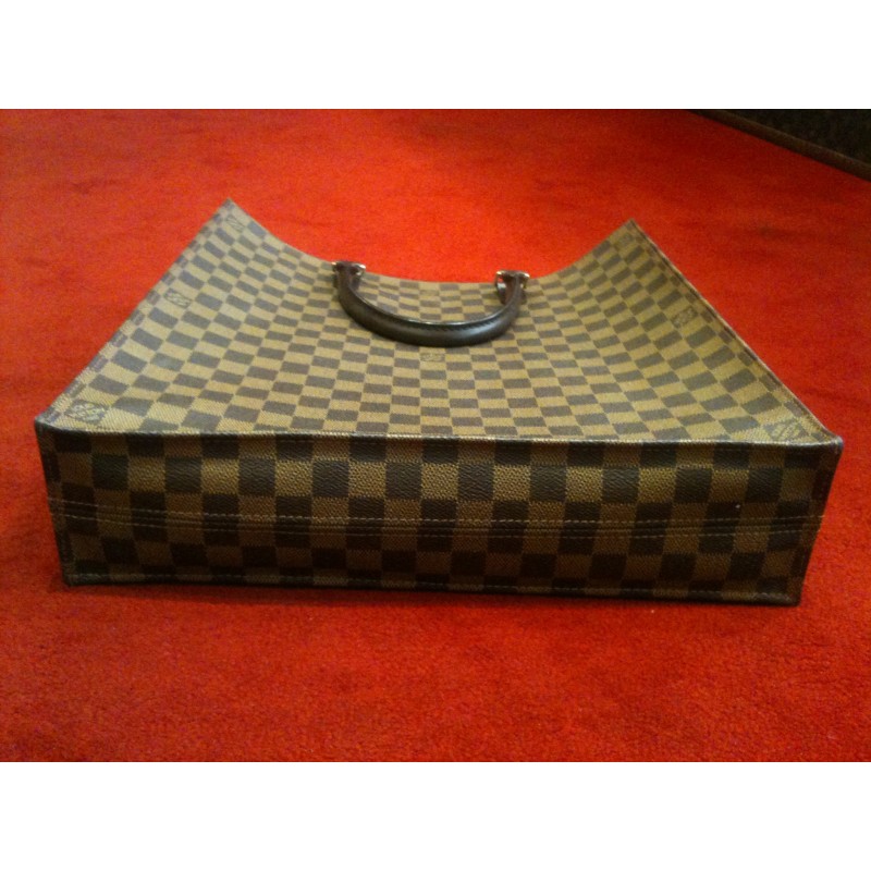 Louis Vuitton Damier Ebene Sac Plat (SHG-jiZN8H) – LuxeDH