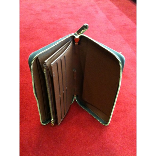 Compagnon Louis Vuitton monogram "Zippy"