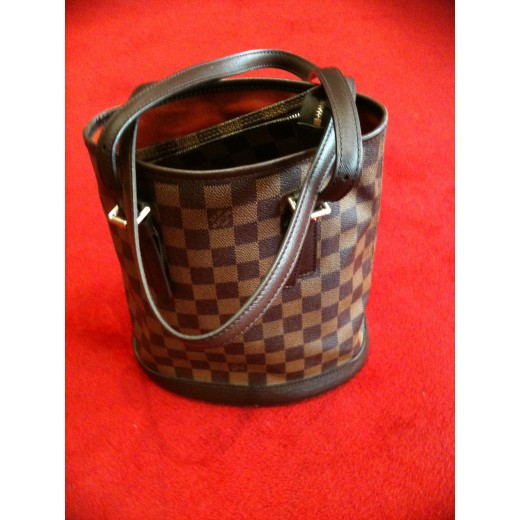 Sac VUITTON Marais