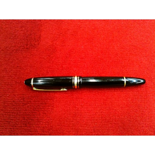 Stylo plume Montblanc Meisterstück