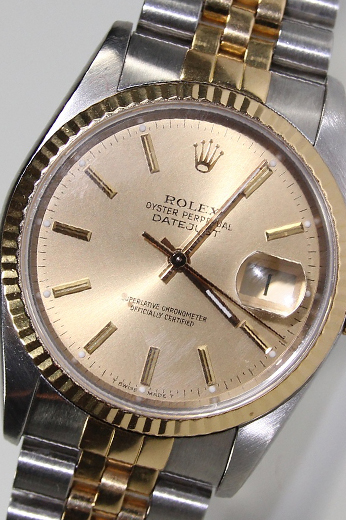 Les Montres